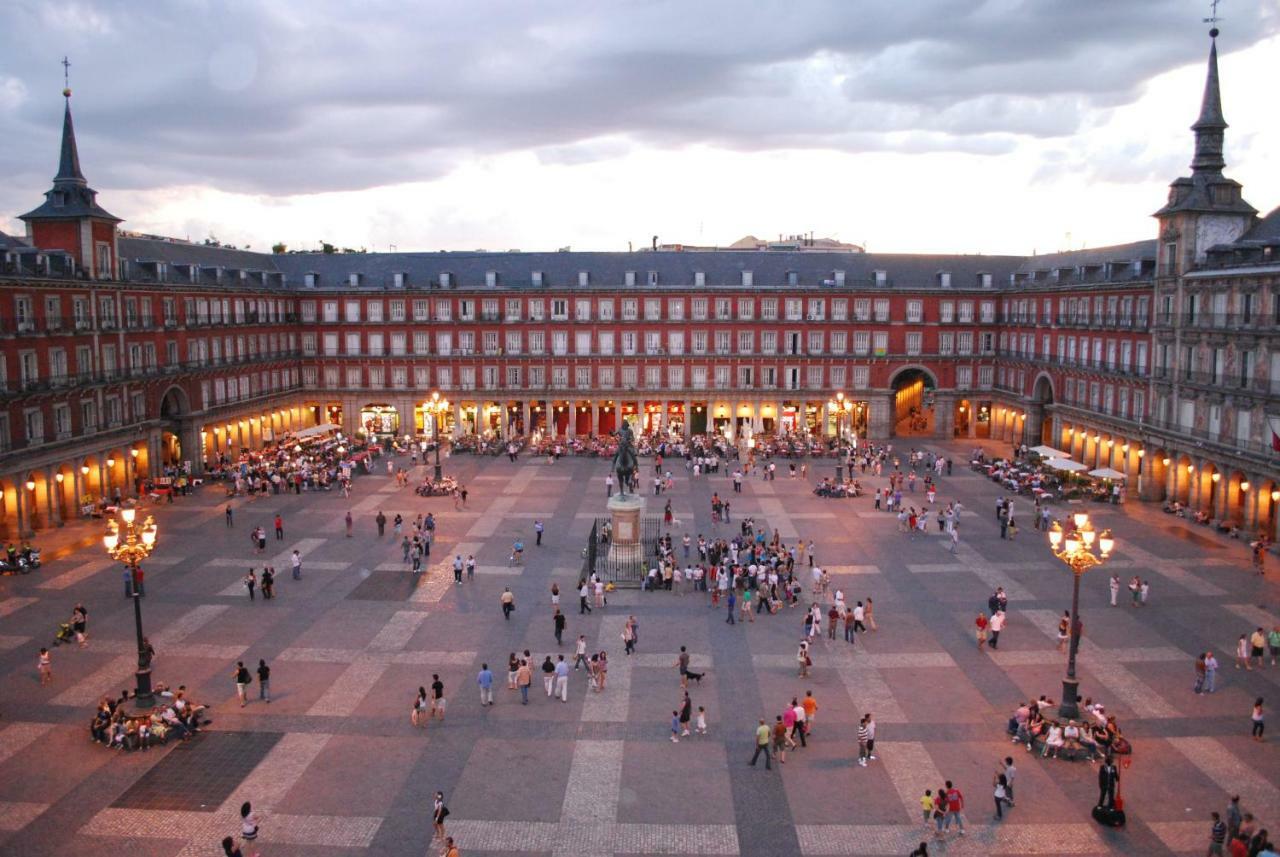 Comodo Apartamento Plaza Mayor-Palacio Real Apartment Madrid Exterior photo