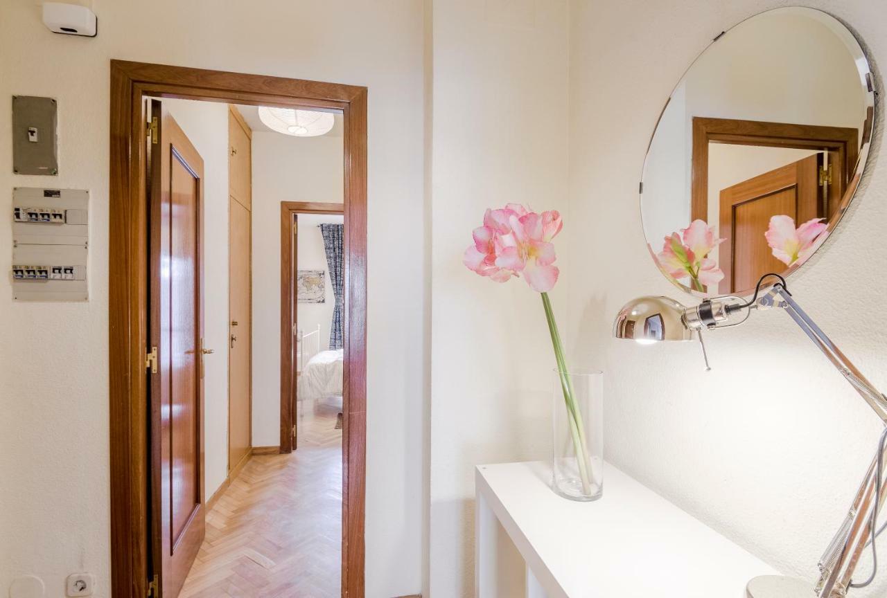 Comodo Apartamento Plaza Mayor-Palacio Real Apartment Madrid Exterior photo